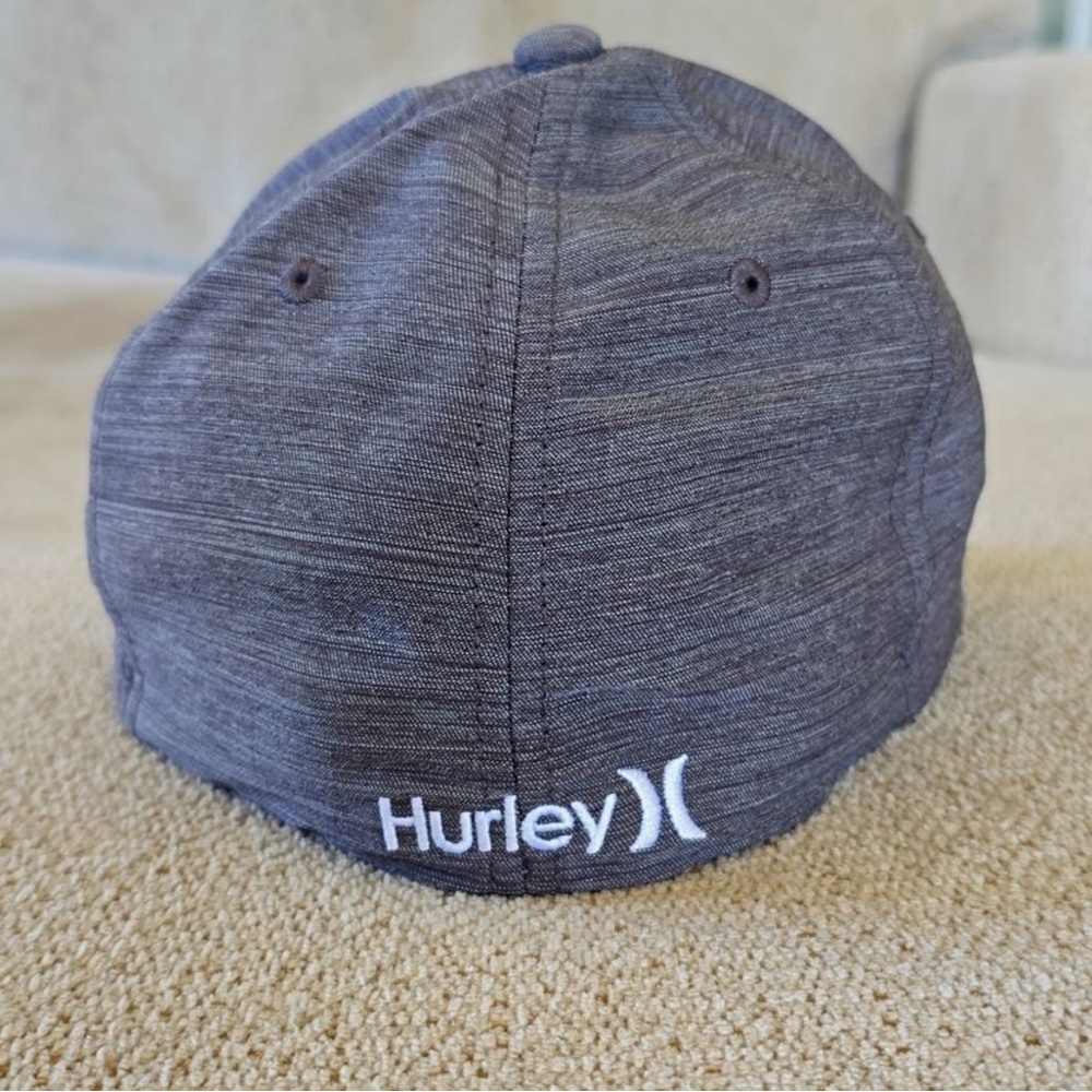 Hurley Nike Dr-Fit Gray Flexfit Baseball Cap Hat - Small/Medium | LIKE NEW - Picture 2 of 5